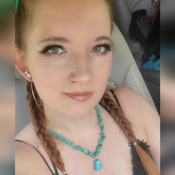 Meet your Posher, Phoebe - Picture 1 of 1